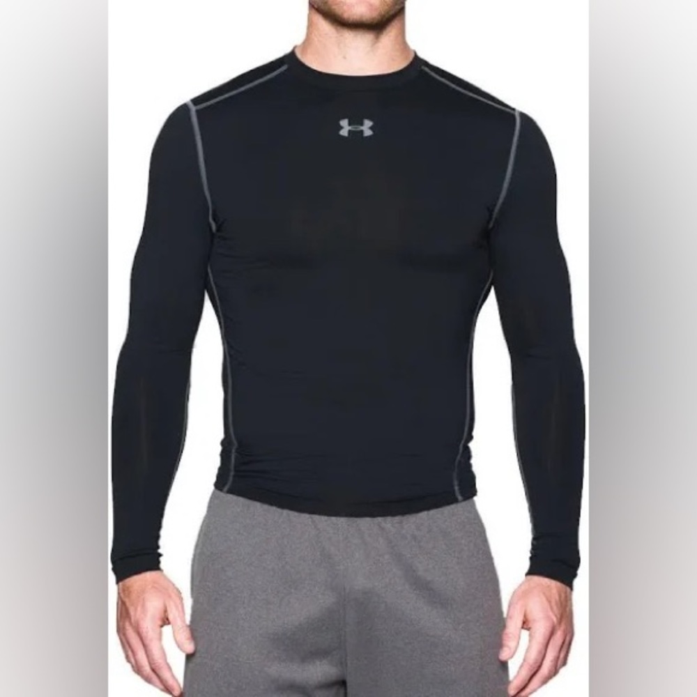 Under Armour ColdGear Compression - Long Sleeved - Small - Crewneck - Black
